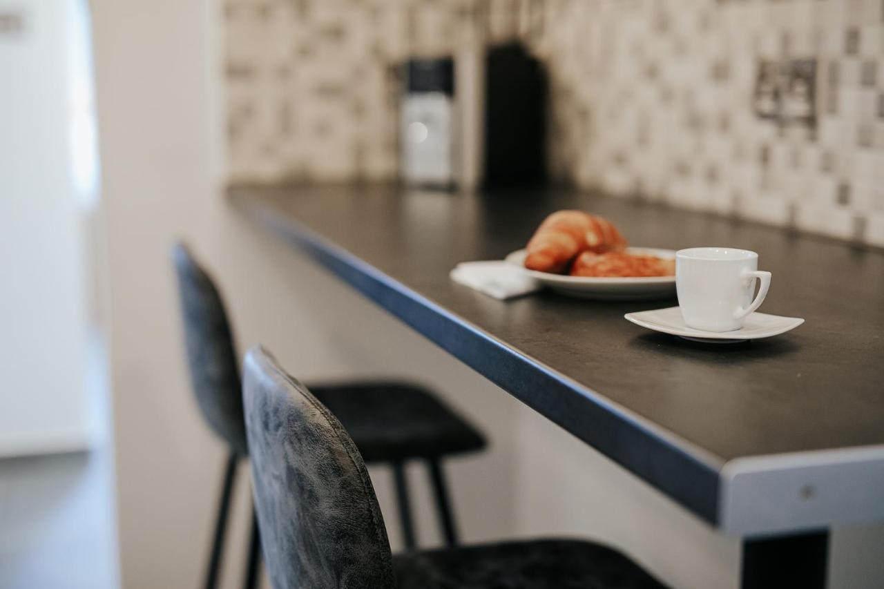 Lazaros Centre Apartment Larnaca Extérieur photo