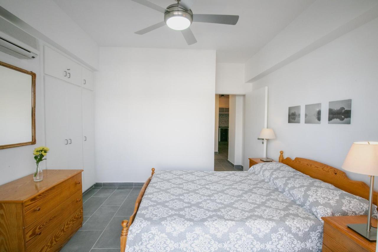 Lazaros Centre Apartment Larnaca Extérieur photo